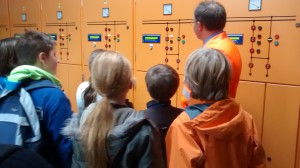 Besichtigung der Unterwerkssteuerung