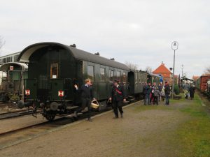Ankunft des Nikolauszuges am Schönberger Strand
