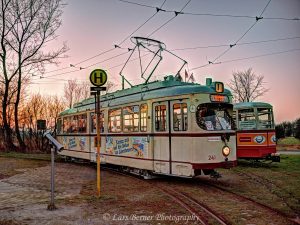 Im Laufe des Tages gab es - auch durch das Spitzenwetter - viele Möglichkeiten den Wagen zu photographieren - hier in der Abenddämmerung in HDR-Technik durch den Kieler Photographen Lars Berner.